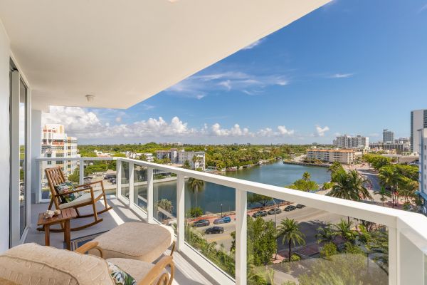 Cost of Balcony Construction in Lynnwood